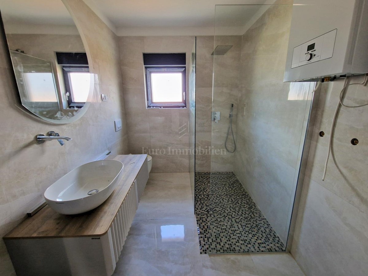 Flat For sale - PRIMORSKO-GORANSKA KRK