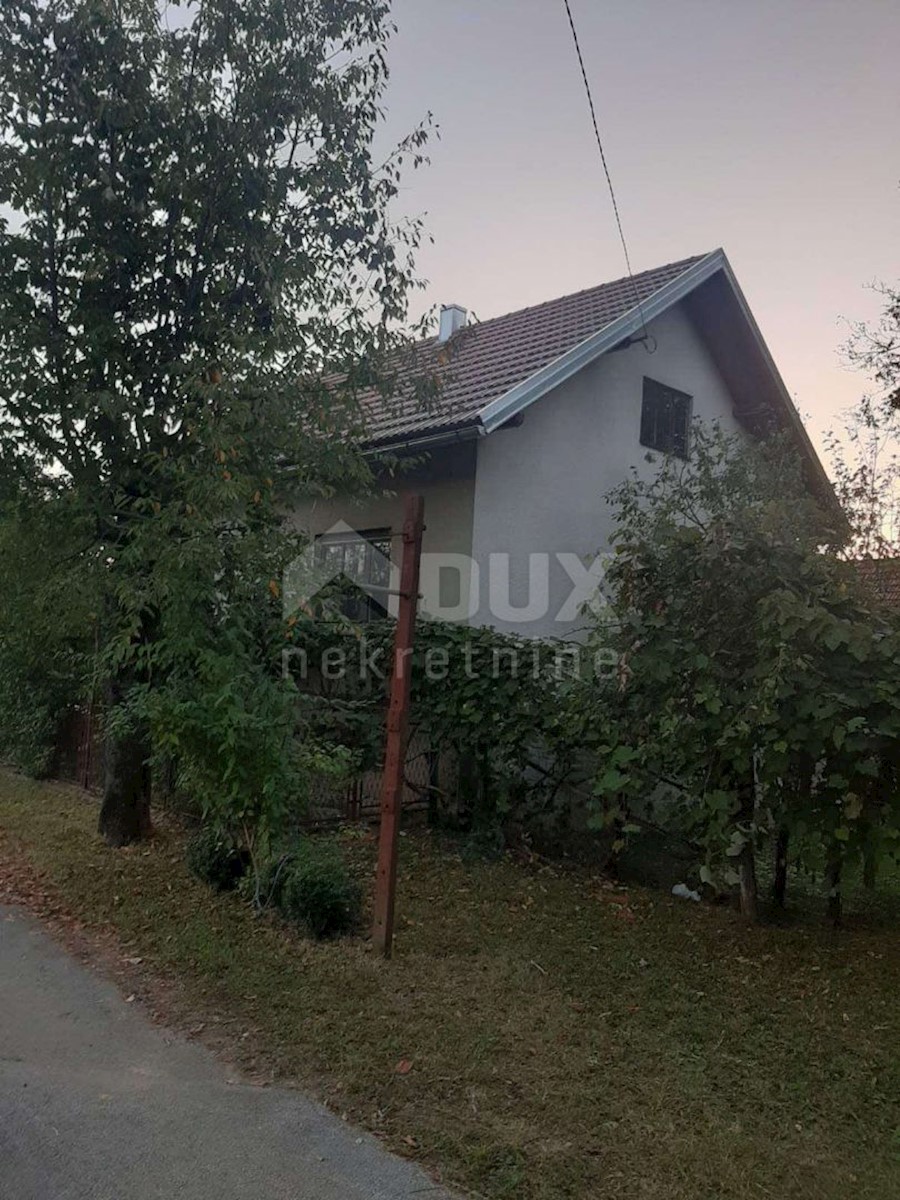 House For sale - KARLOVAČKA TOUNJ