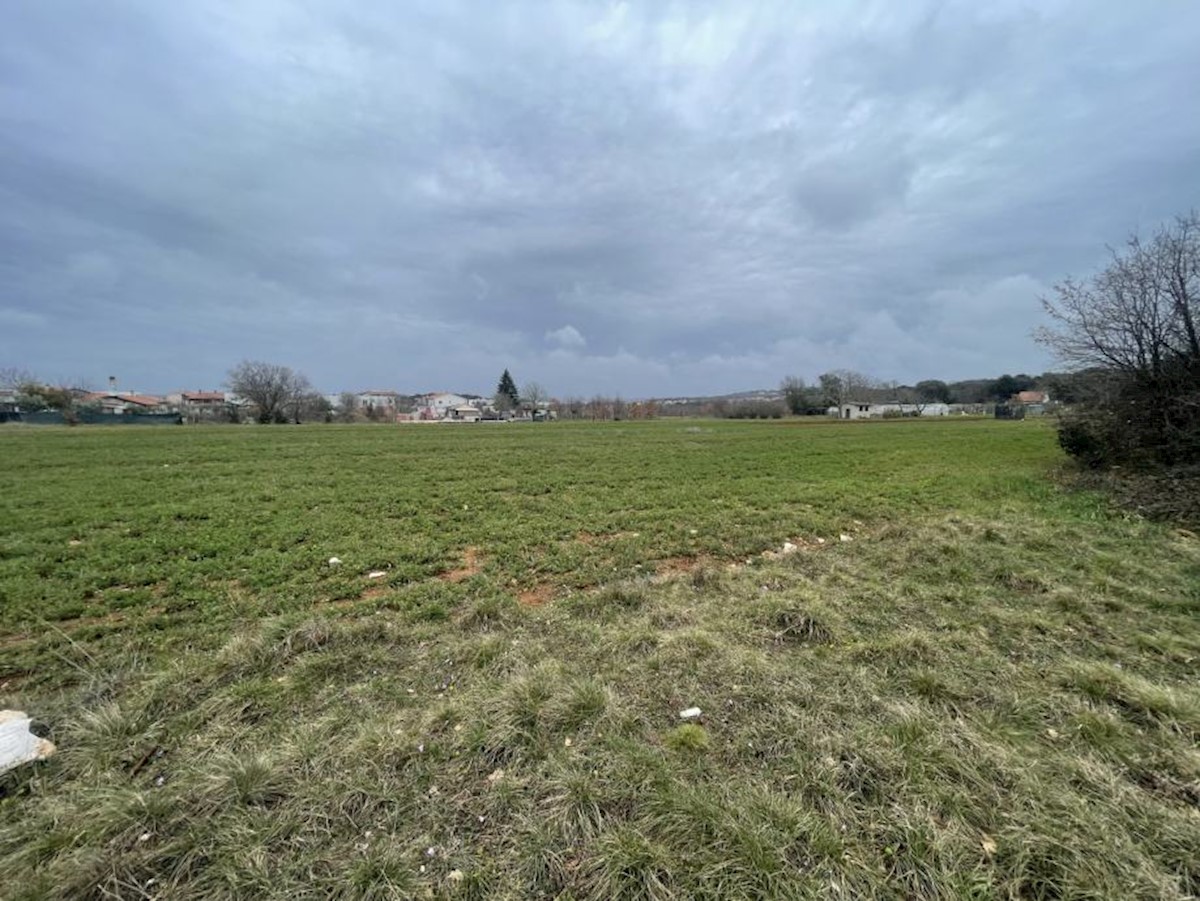Parcela Naprodaj - ISTARSKA Pula