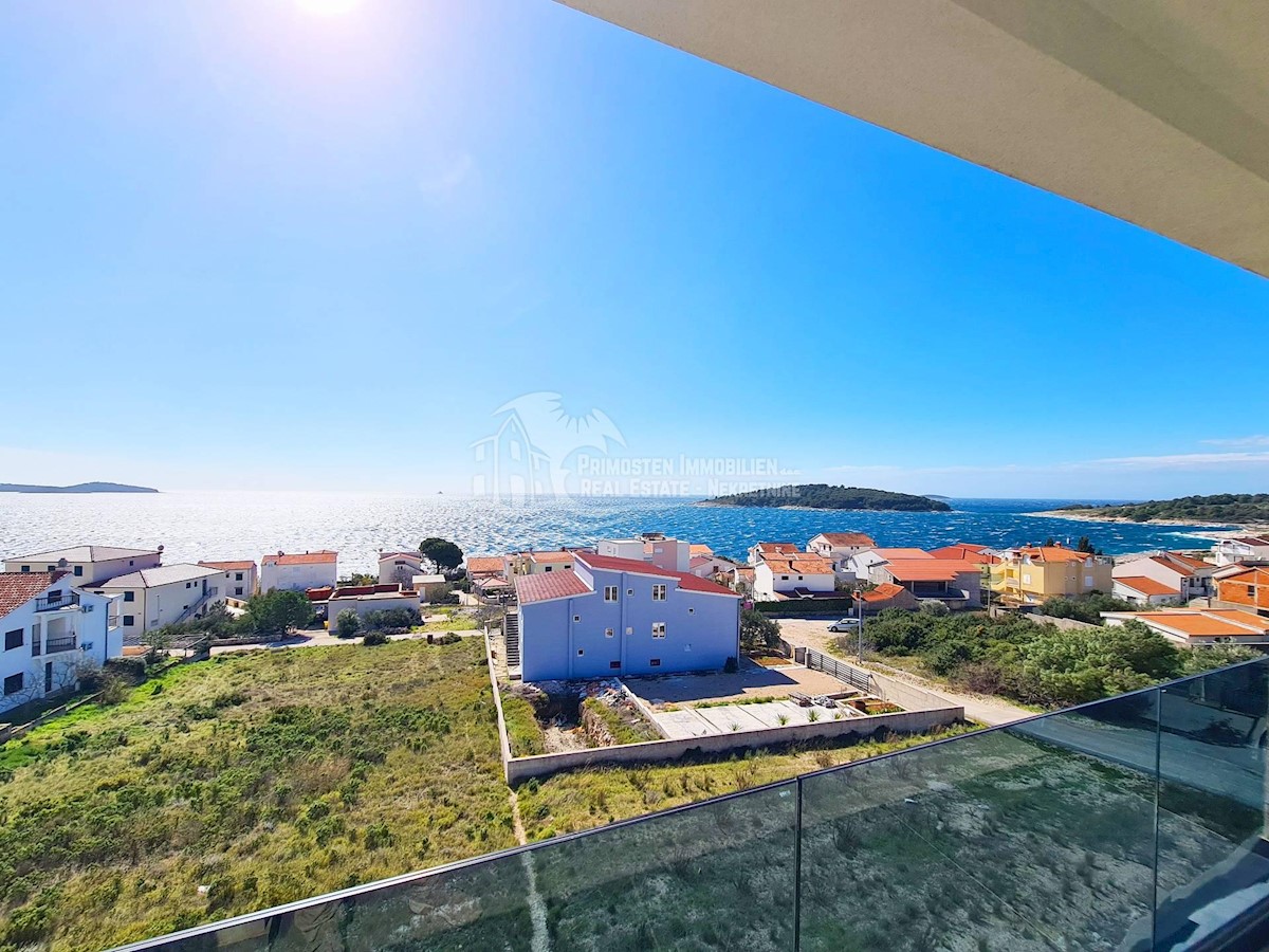 Flat For sale - ŠIBENSKO-KNINSKA ROGOZNICA