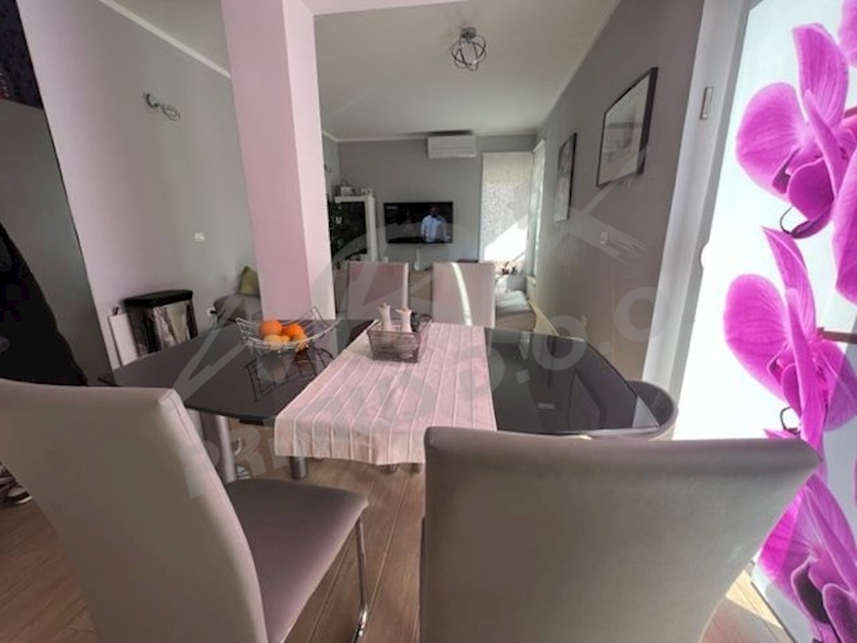 Flat For sale - ISTARSKA NOVIGRAD