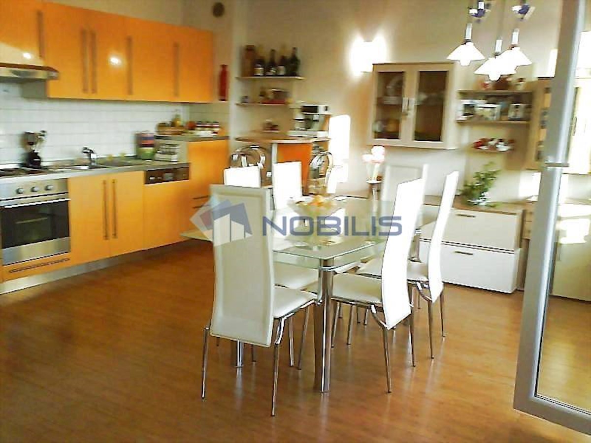 Flat For sale - PRIMORSKO-GORANSKA RIJEKA