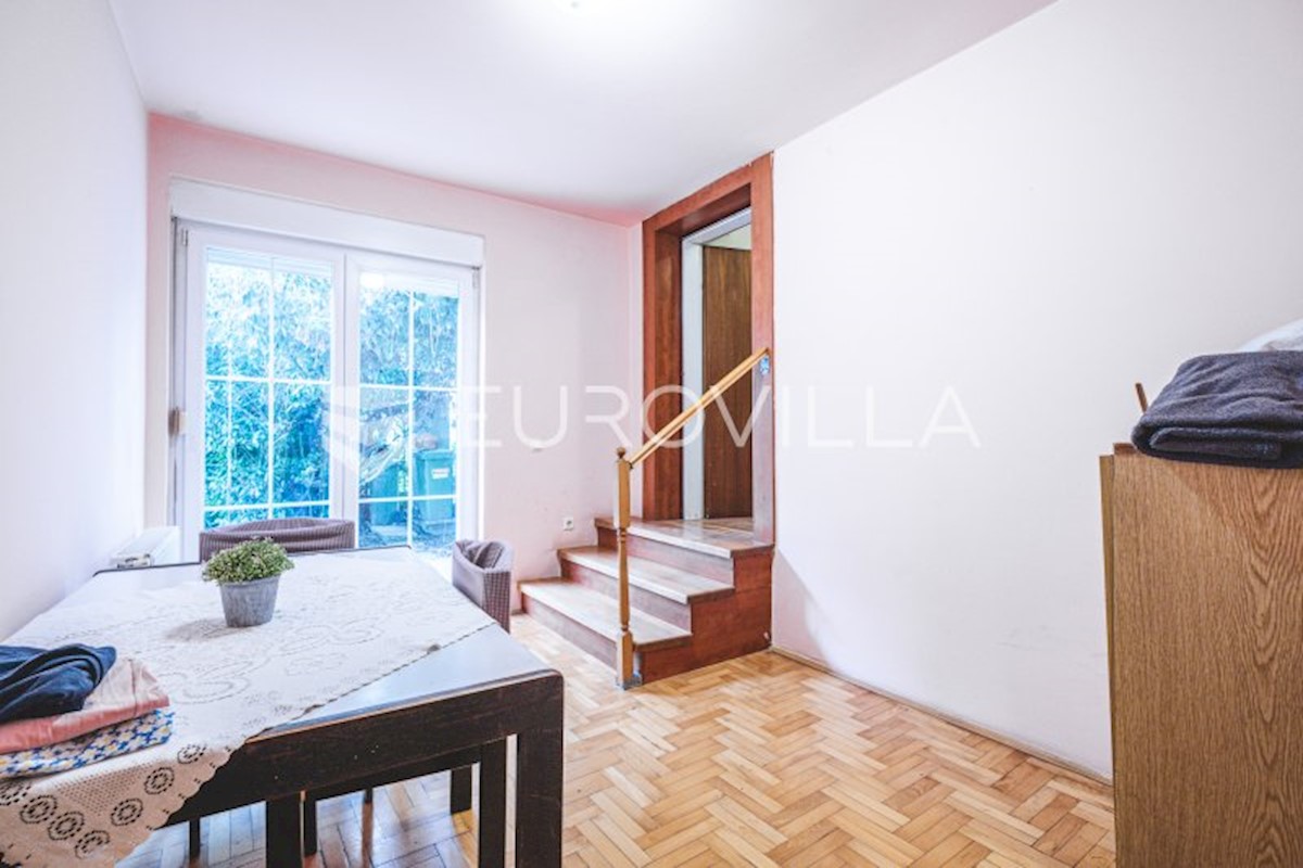 Maison À vendre - GRAD ZAGREB ZAGREB