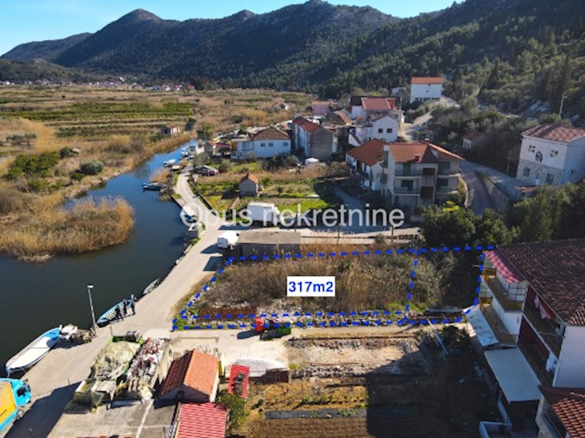 Terreno In vendita - DUBROVAČKO-NERETVANSKA SLIVNO