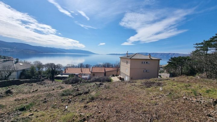 Land for sale 1554 m² – Povile