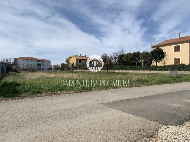 Land for sale 2802 m² – Poreč