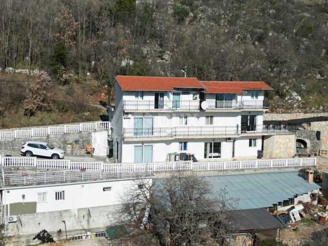 Kuća Na prodaju - Primorsko-goranska Mošćenička Draga - foto 4/34