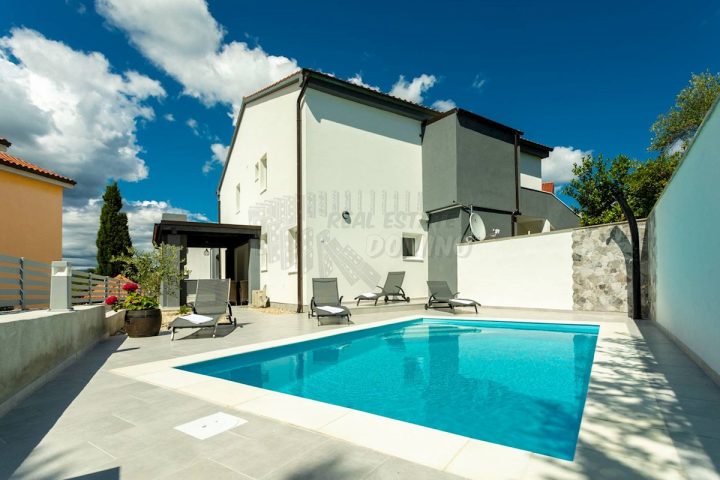 House for sale 110 m² – Soline