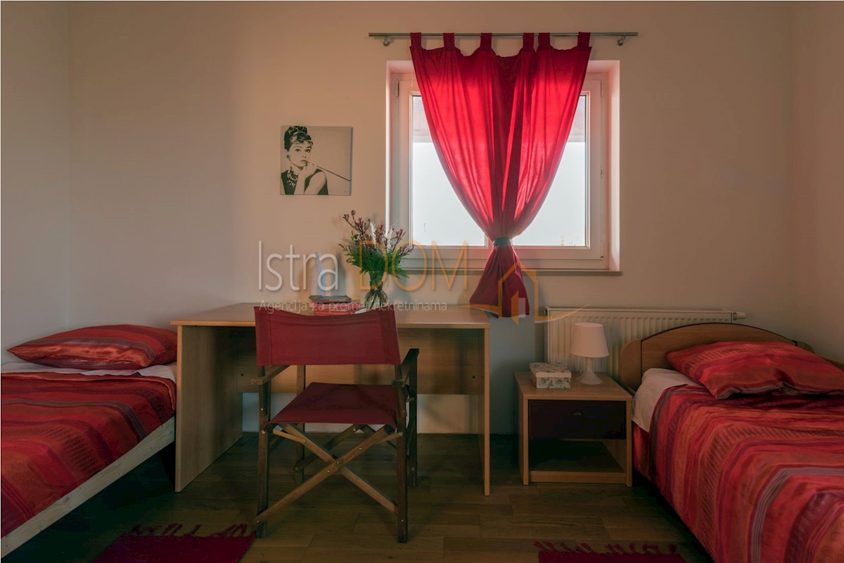 Kuća Na prodaju - ISTARSKA VODNJAN