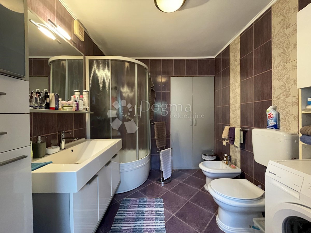Haus Zu verkaufen - ISTARSKA Umag