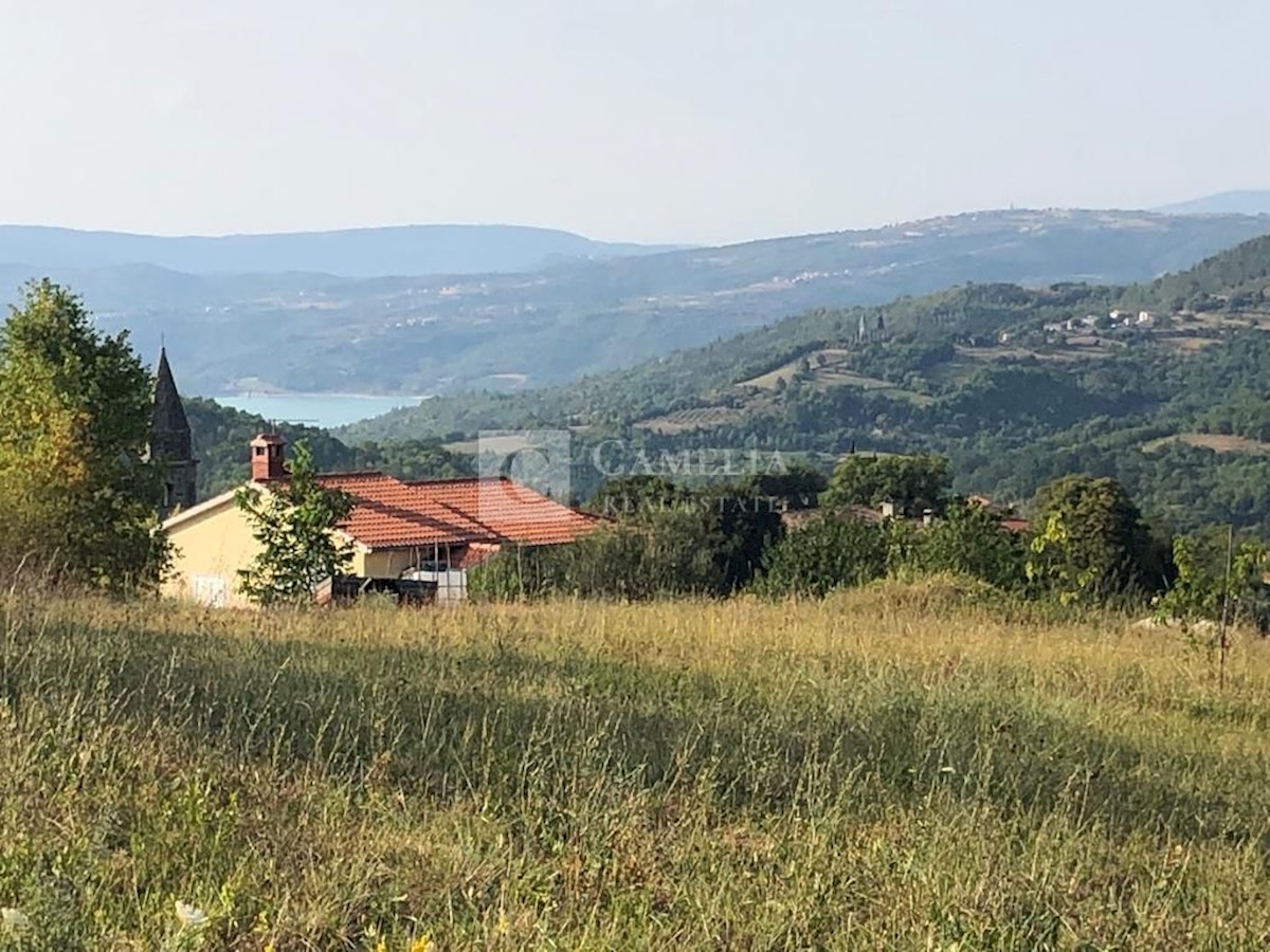 Zemljište Na prodaju - ISTARSKA PAZIN