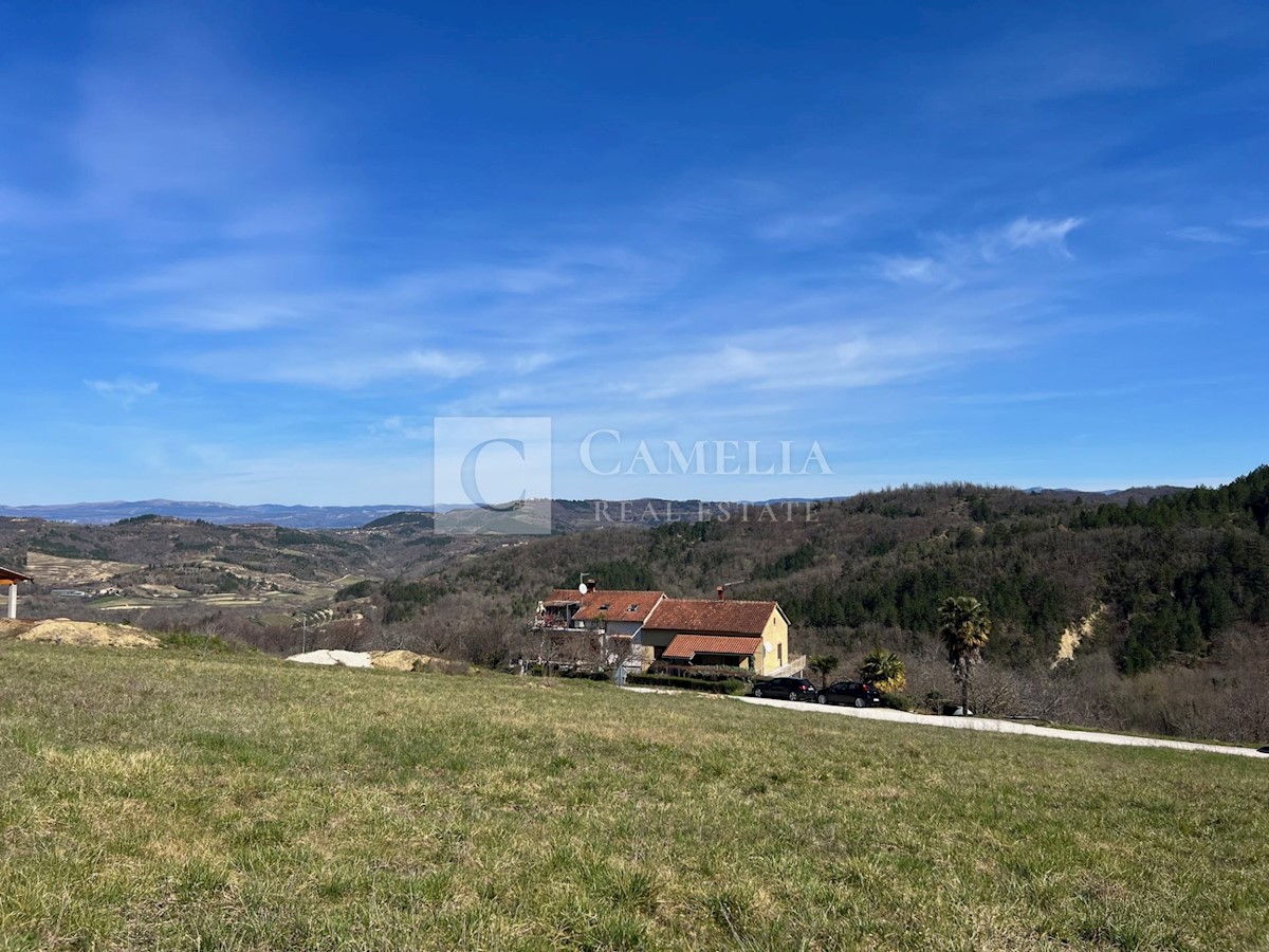 Działka Na sprzedaż - ISTARSKA PAZIN