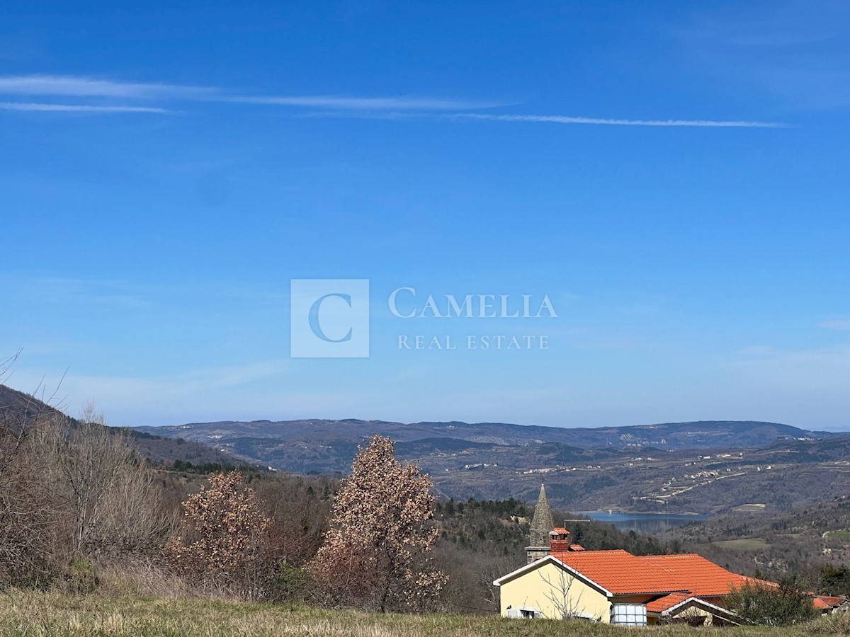 Land For sale - ISTARSKA PAZIN