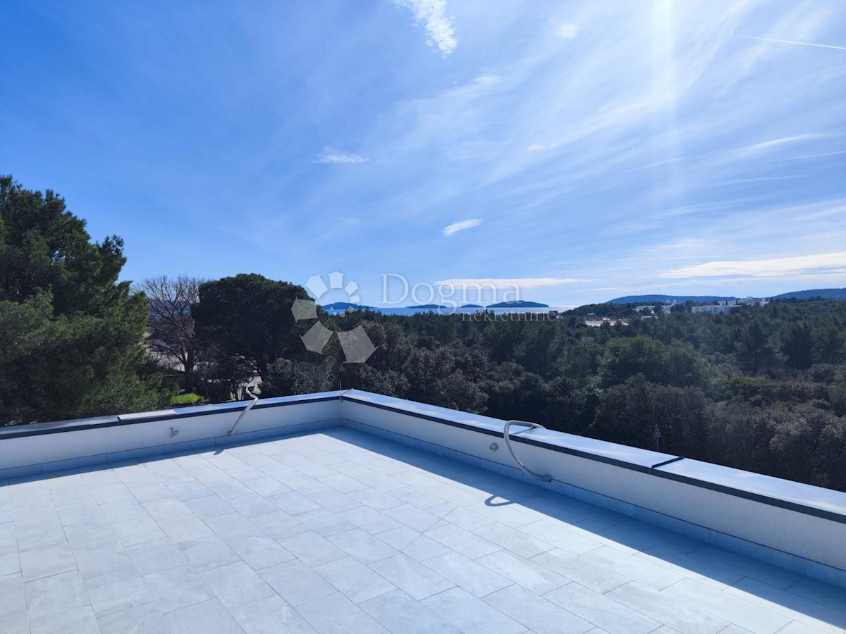 Casa In vendita - ŠIBENSKO-KNINSKA ŠIBENIK