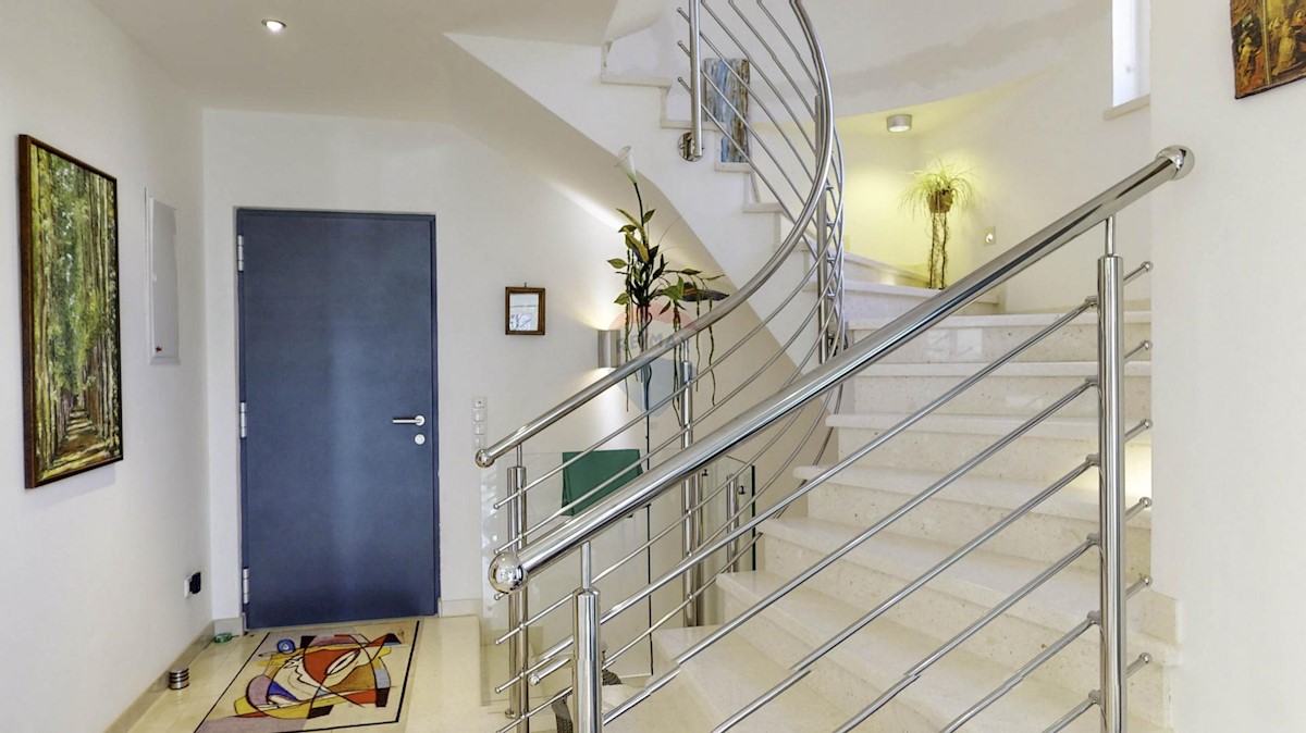 Kuća Na prodaju - ISTARSKA ROVINJ
