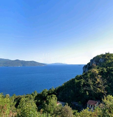 Land for sale 5806 m² – Martina