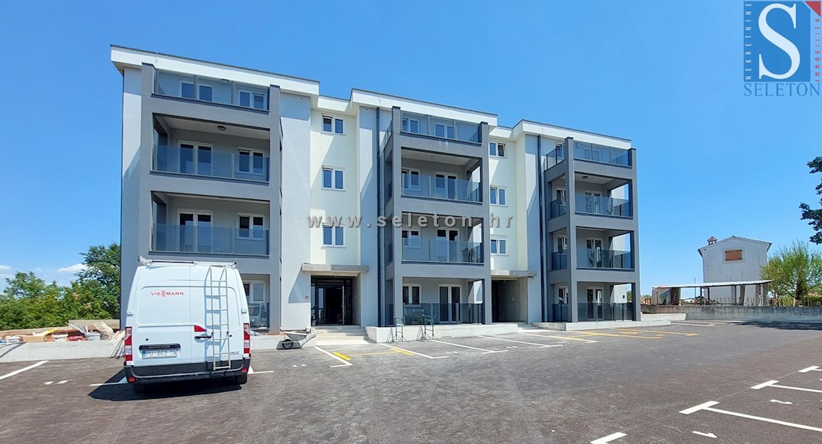 Apartmán Na predaj - ISTARSKA POREČ