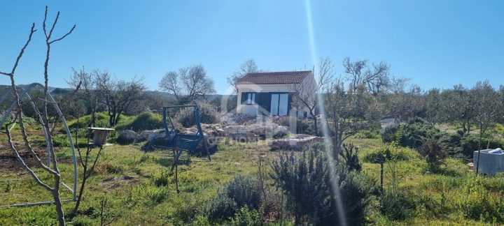 Hiša Naprodaj - Splitsko-dalmatinska Brač - foto 2/12