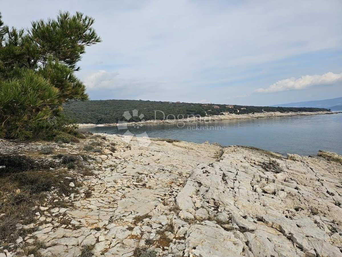 Parcela Naprodaj - ISTARSKA Marčana