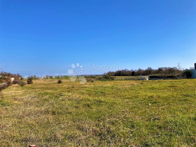 Parcela na predaj 2850 m² – Poreč