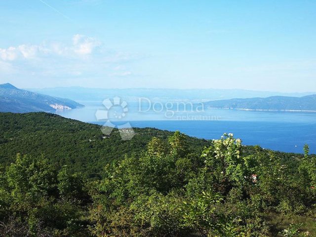 Działka na sprzedaż 15000 m² – Rabac