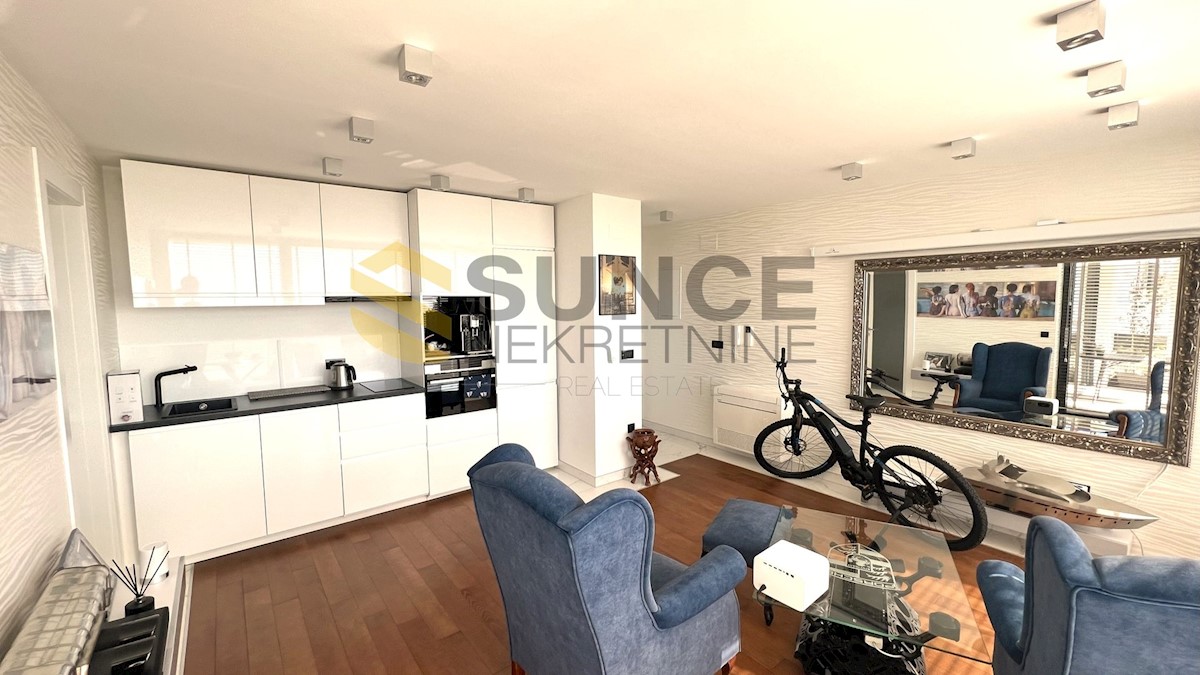 Apartment Zu verkaufen - PRIMORSKO-GORANSKA KRK