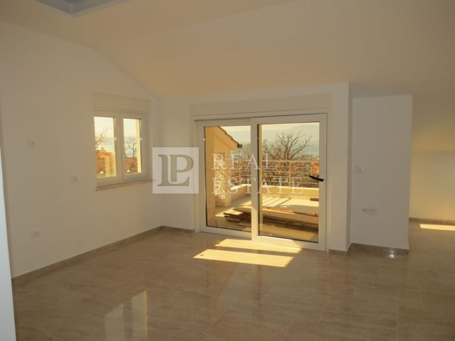 Flat for sale 63 m² – Njivice