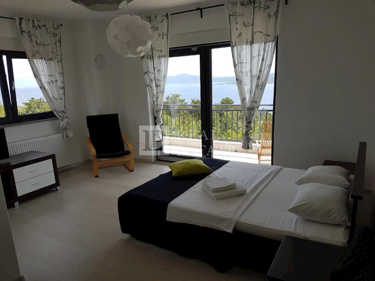 Kuća Na prodaju - PRIMORSKO-GORANSKA CRIKVENICA