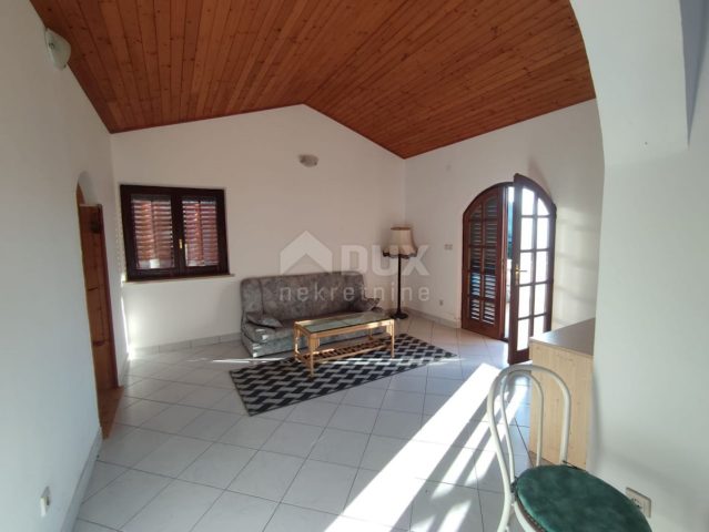 House for sale 420 m² – Banjole
