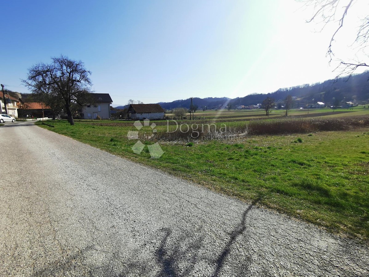 Terreno In vendita - KRAPINSKO-ZAGORSKA VELIKO TRGOVIŠĆE