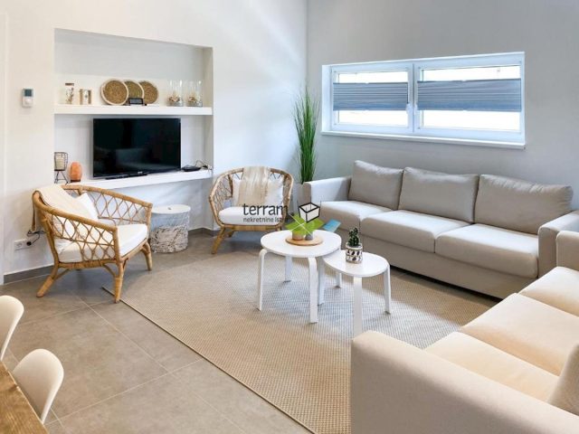 Haus zu verkaufen 315 m² – Premantura