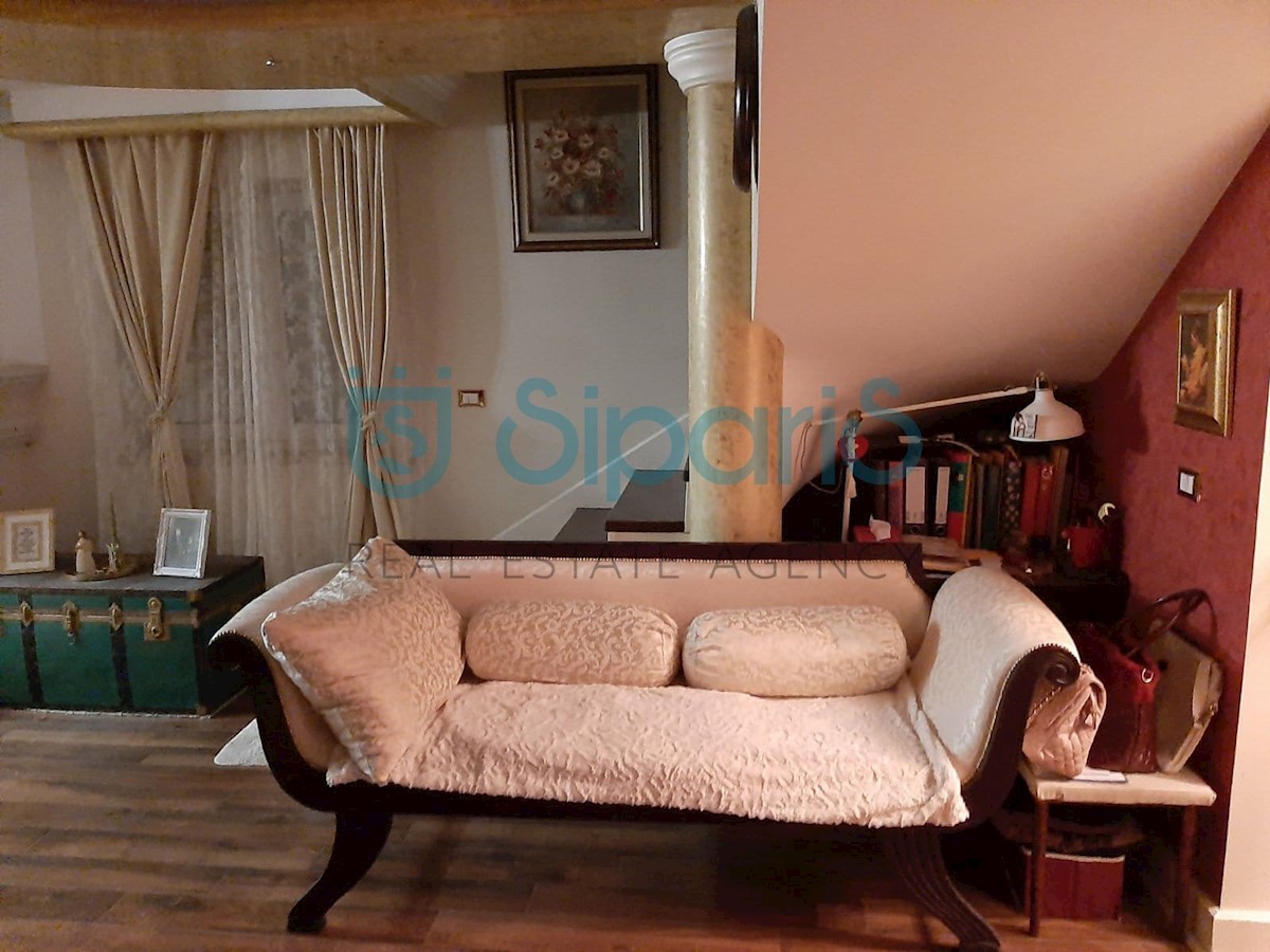 Flat For sale - ISTARSKA UMAG