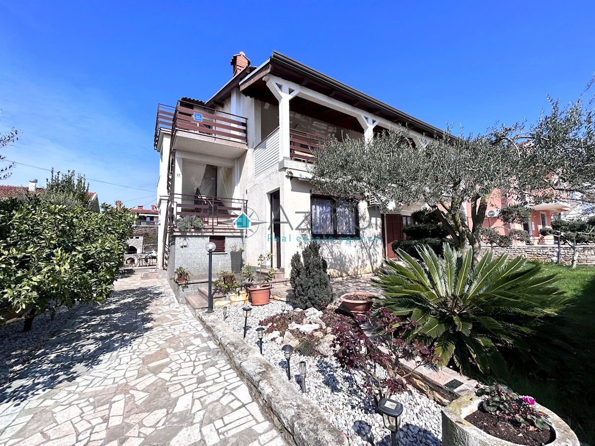 House For sale - ISTARSKA NOVIGRAD