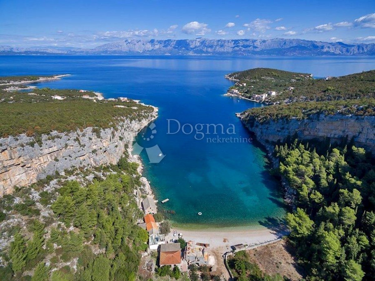 Działka Na sprzedaż - SPLITSKO-DALMATINSKA HVAR