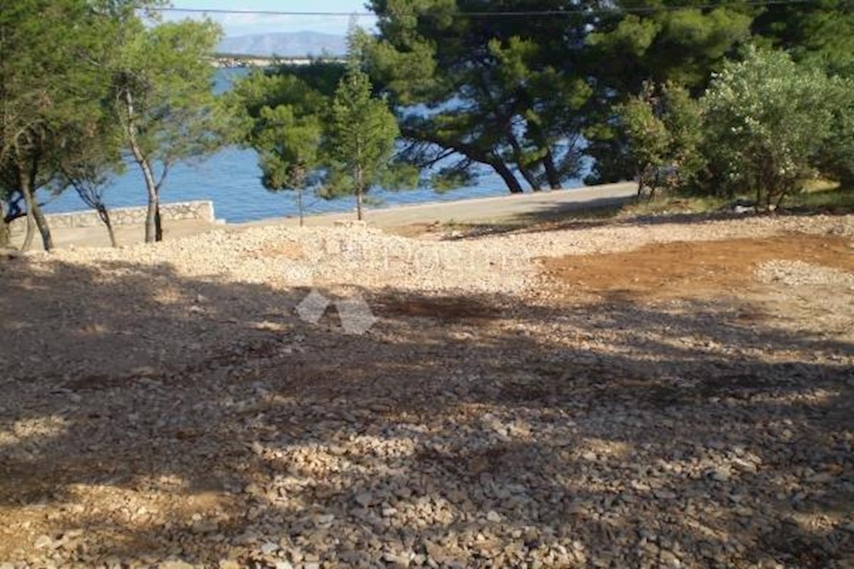 Terreno In vendita - SPLITSKO-DALMATINSKA HVAR