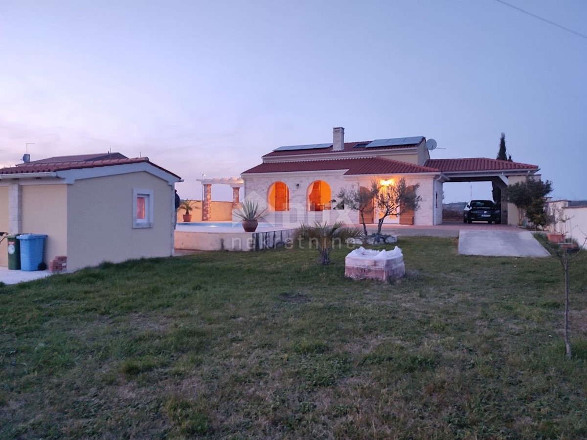 Haus Zu verkaufen - ISTARSKA BRTONIGLA