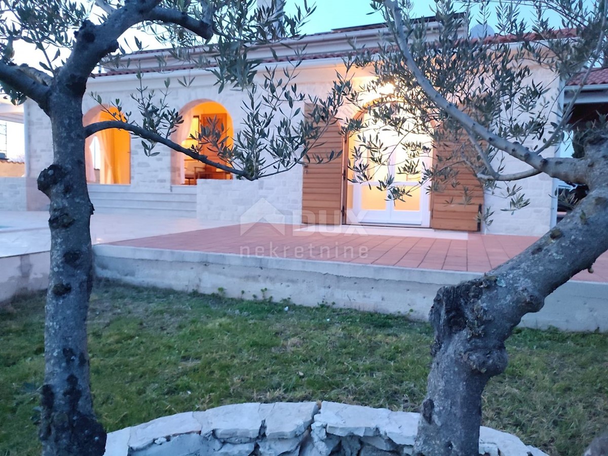 Haus Zu verkaufen - ISTARSKA BRTONIGLA