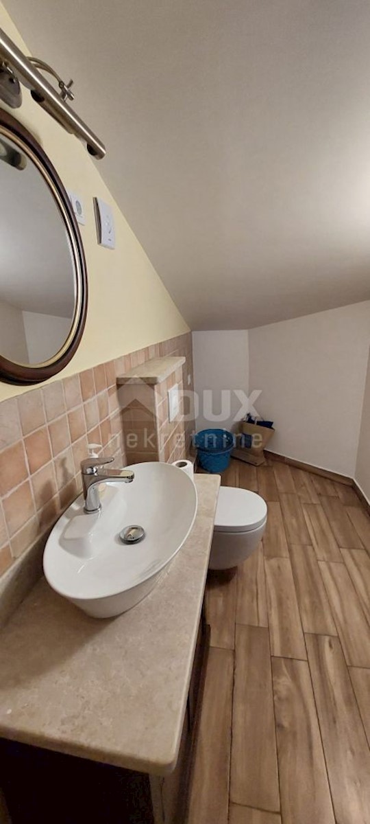 Haus Zu verkaufen - ISTARSKA BRTONIGLA