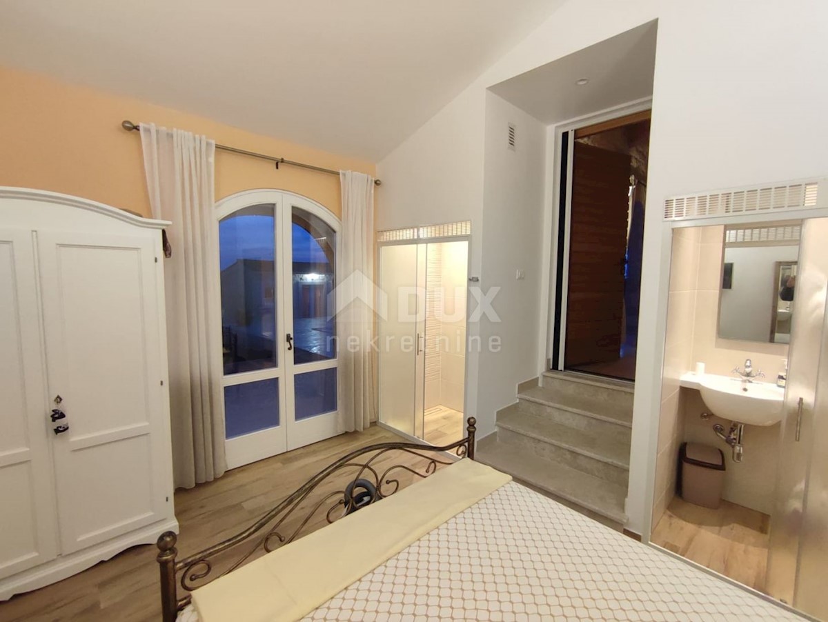Haus Zu verkaufen - ISTARSKA BRTONIGLA