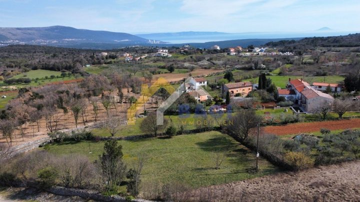 Terreno in vendita 900 m² – Rakalj