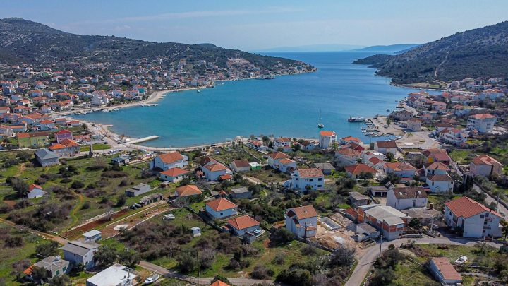 Pozemek na prodej 1123 m² – Vinišće