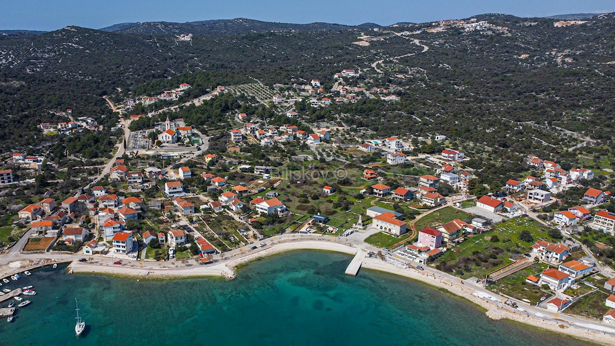 Zemljište Na prodaju - SPLITSKO-DALMATINSKA MARINA