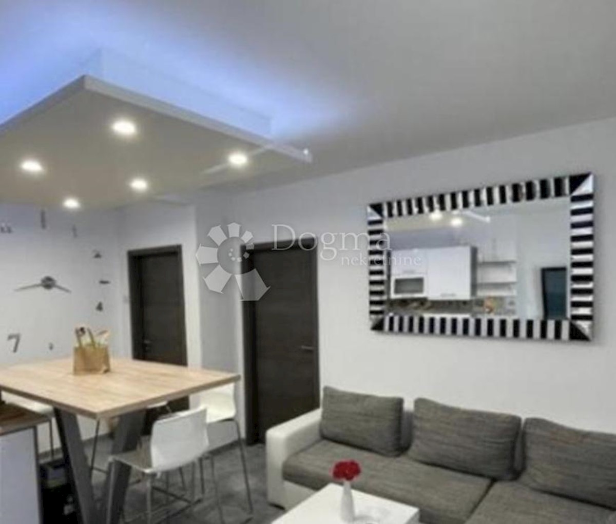 Apartment Zu verkaufen - PRIMORSKO-GORANSKA RIJEKA