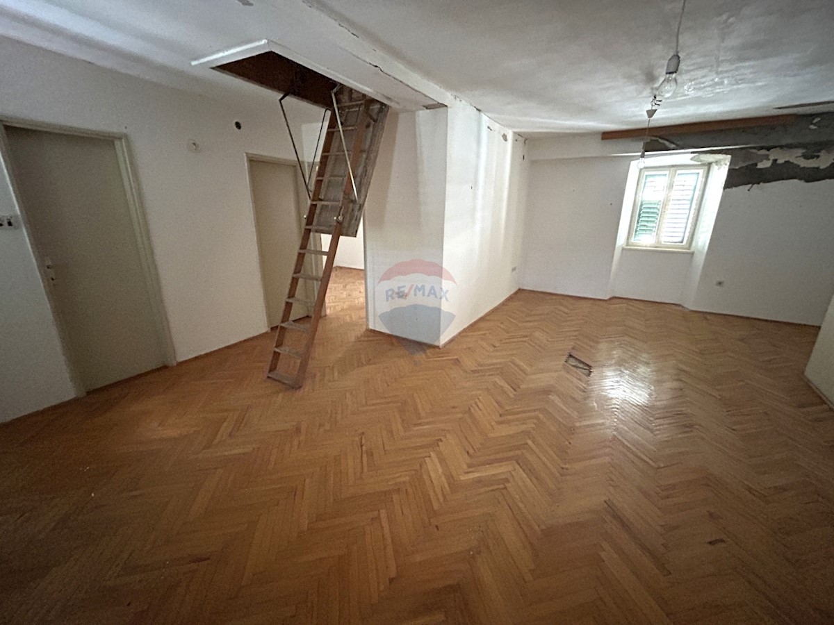 Appartement À vendre - ŠIBENSKO-KNINSKA ŠIBENIK