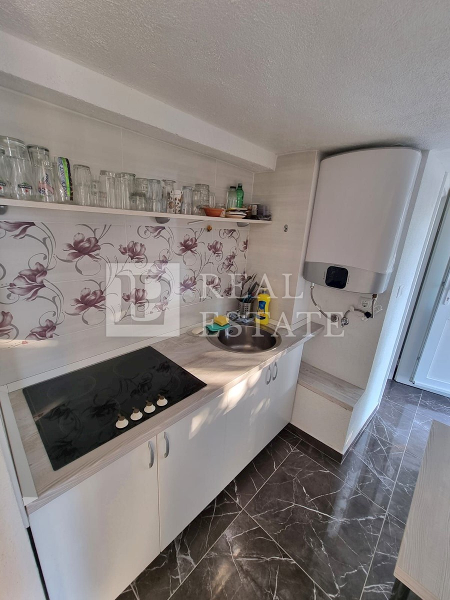 Apartmán Na predaj - PRIMORSKO-GORANSKA KRALJEVICA