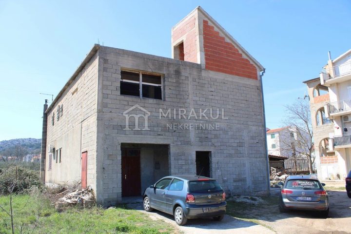 Hiša Naprodaj - šibensko-kninska šibenik - foto 3/21