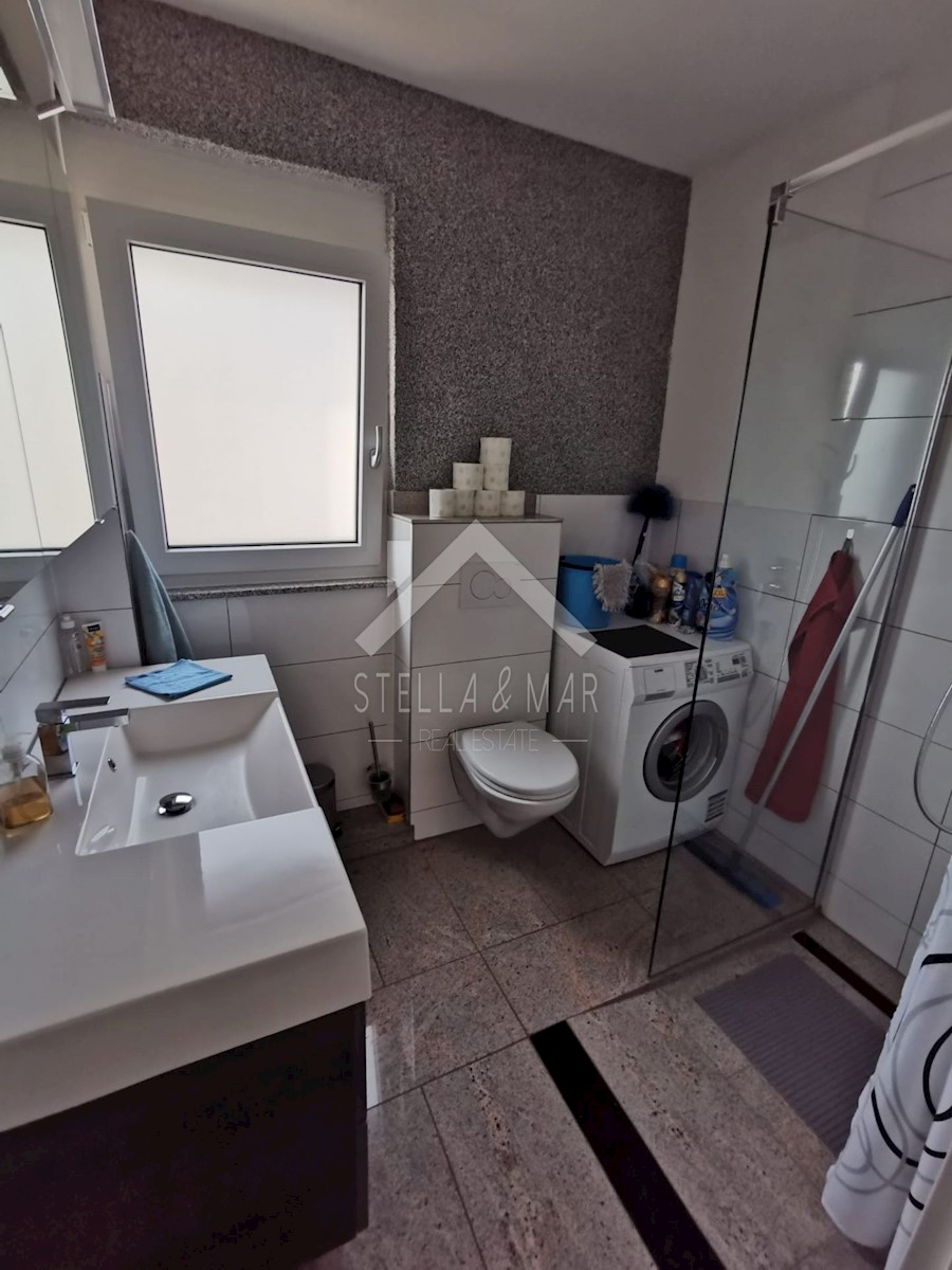 Maison À vendre - ZADARSKA VIR