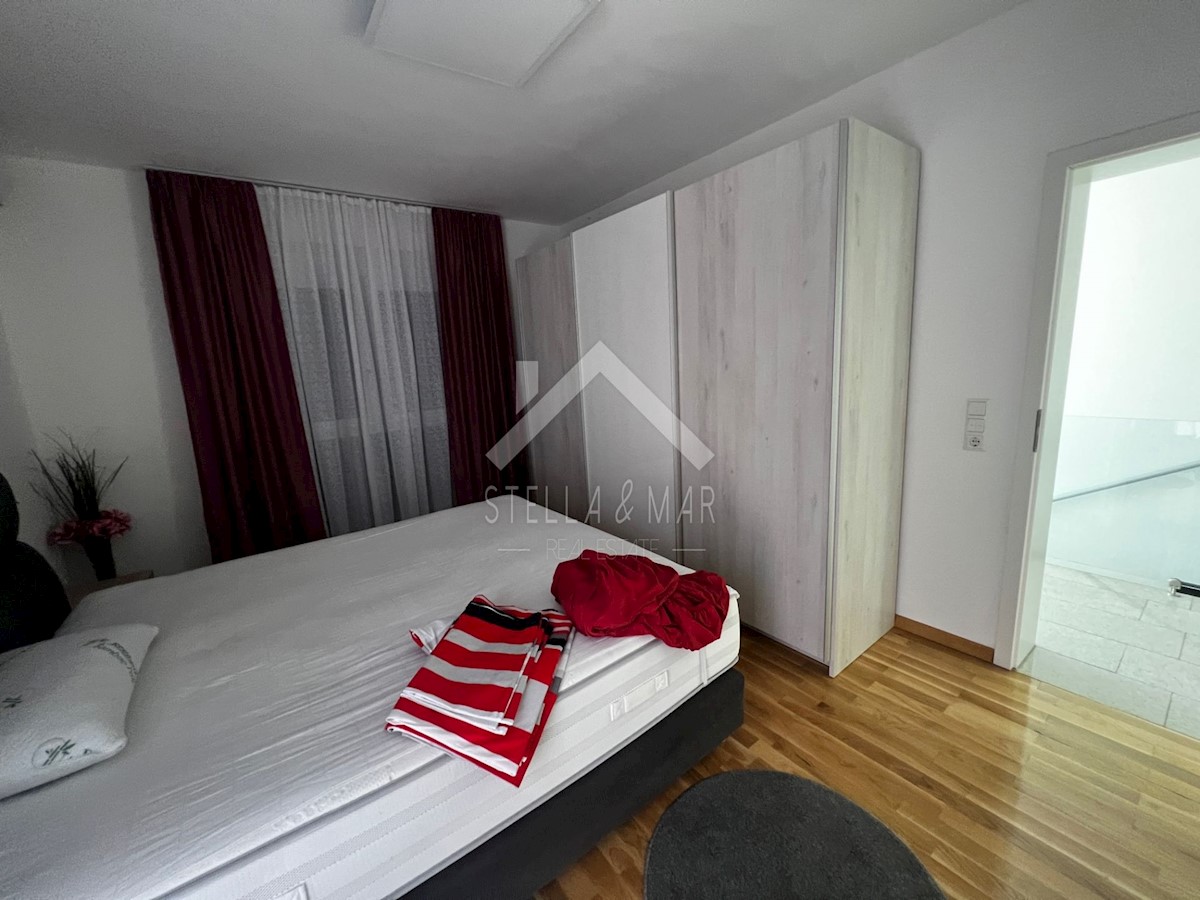 Maison À vendre - ZADARSKA VIR