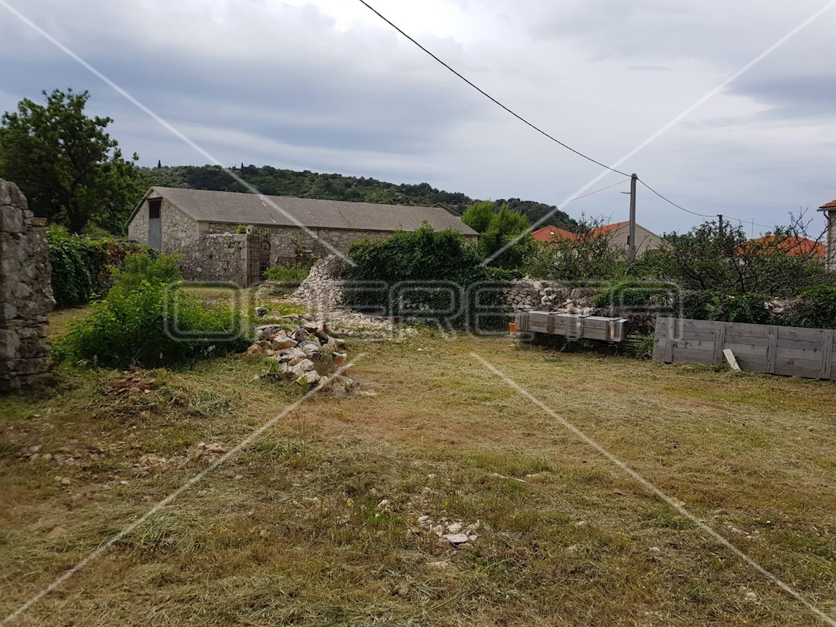 Land For sale - SPLITSKO-DALMATINSKA BRAČ