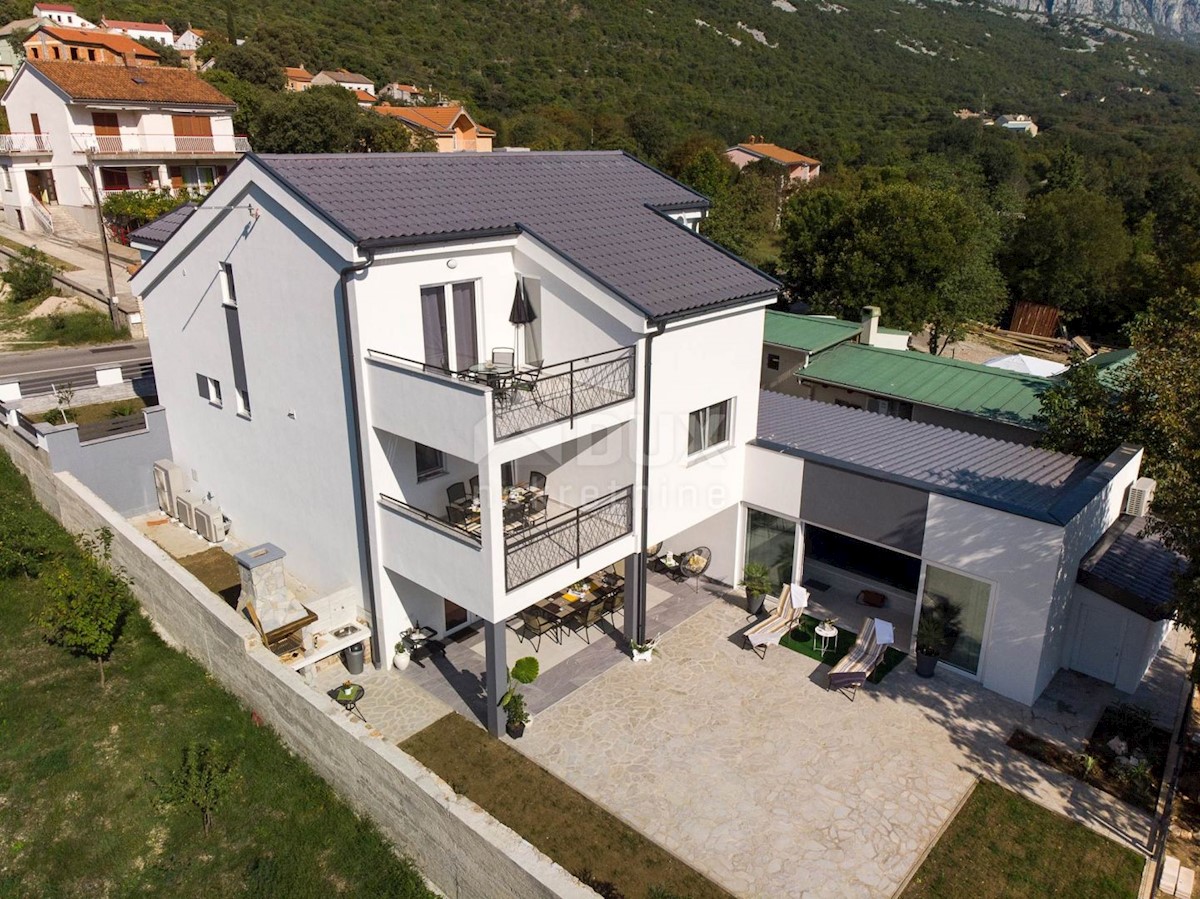 House For sale - PRIMORSKO-GORANSKA VINODOLSKA OPĆINA